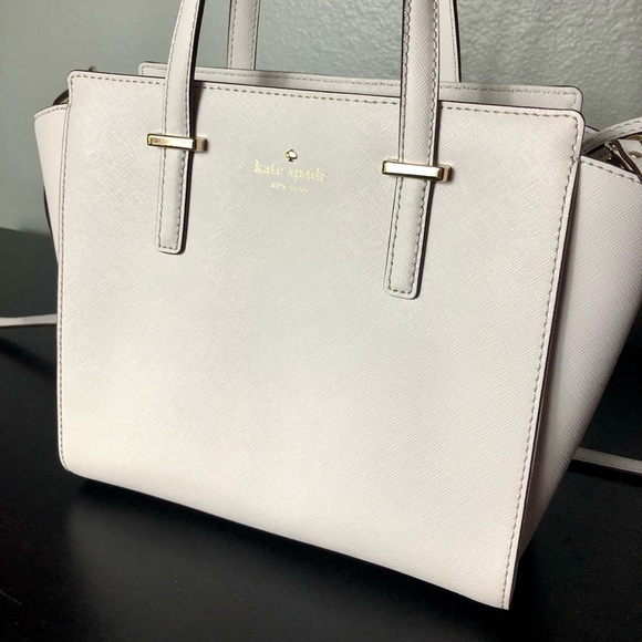 Kate Spade Crossbody - Picture 3 of 8